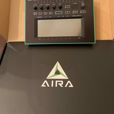 Roland AIRA TB-3 Touch Bassline Synthesizer | Reverb