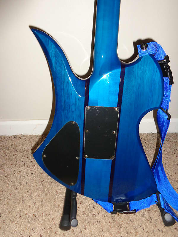 B.C. Rich Mockingbird ST 2012 Quilted Trans Blue with Alumitone