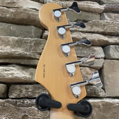 Fender American Standard Jazz Bass V Fretless Conversion 1995 - Electric Blue image 10