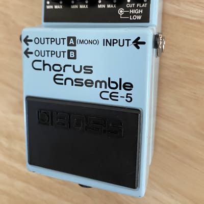 Boss CE-5 Chorus Ensemble (Blue or Pink Label) | Reverb