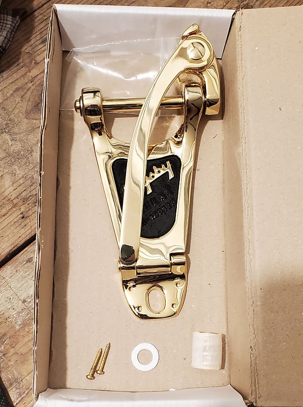 Vibrato - Bigsby, B3, for thin hollow and semi-hollow guitars, Color: Gold image 1