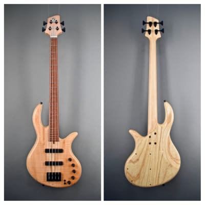 2021 Elrick Gold Series e-volution 32" Medium Scale 4-String Bass. Super Mint! Amazing Bass & Price! image 7