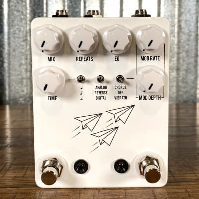 JHS Pedals Flight Delay Reverse Analog Digital with Chorus & Vibrato Guitar Effect Pedal White image 2