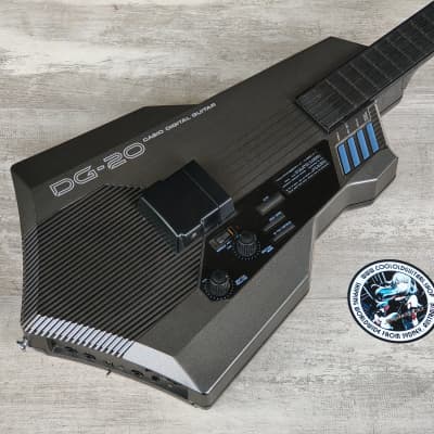 CASIO カシオ DG-20 デジタルギター Casio's futuristic VAPORWAVE guitar from 1987 (Casio DG-20