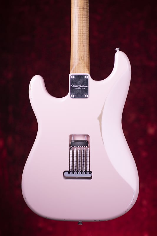 Xotic XSC-2（Shell Pink） A class of it's own! The Xotic XSC 2 Lightly Aged in Shell