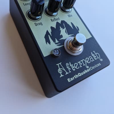 EarthQuaker Devices Afterneath Otherworldly Reverberation Machine 2014 - 2017 - Black image 2