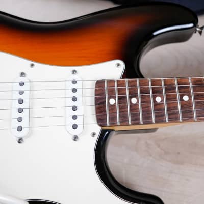 Fender California Stratocaster 1997 Brown Sunburst USA w/ Bag image 7