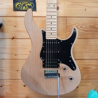 Yamaha Pacifica 311S | Specifications