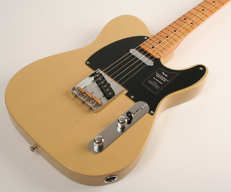 Fender Vintera II '50s Nocaster Maple Fingerboard Blackguard