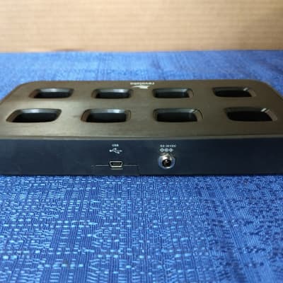 Revolabs 02-08HDCHG-C Charger Base W/ 8, 01-HDTBLMIC-DR-11 Microphones image 11