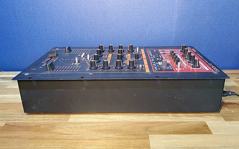 DJ機材 Roland DJ-1000 DJ 1000 - Roland DJ 1000 - Audiofanzine