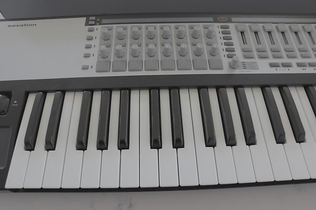 お待たせ! Novation ReMOTE 61 SL MK1 MKI Midi Keyboard Controller | Reverb DTM・DAW