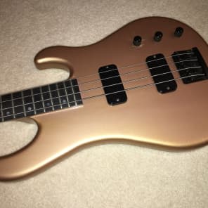 Vintage 1986 Gibson IV 4-String Electric Bass with Strap & OHSC image 3