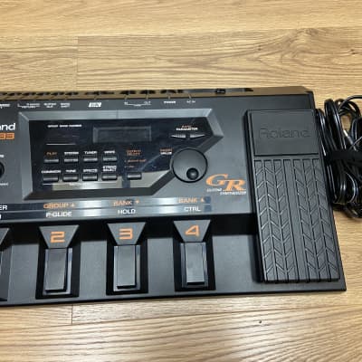 Roland GR-33