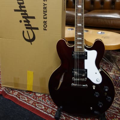 Epiphone Noel Gallagher Riviera (Incl. Hard Case) image 11
