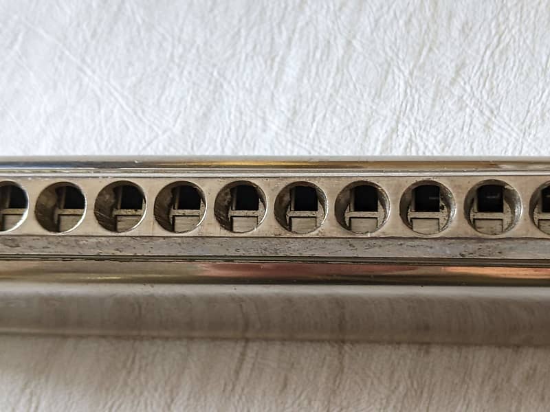 M. Hohner The Larry Adler Professional 16 C Chromatic