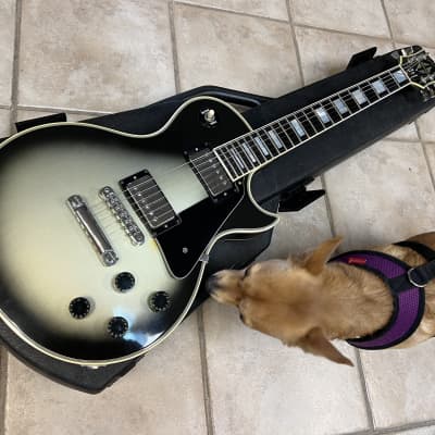 1981 Gibson USA Les Paul Custom Silverburst w case - Excellent image 2
