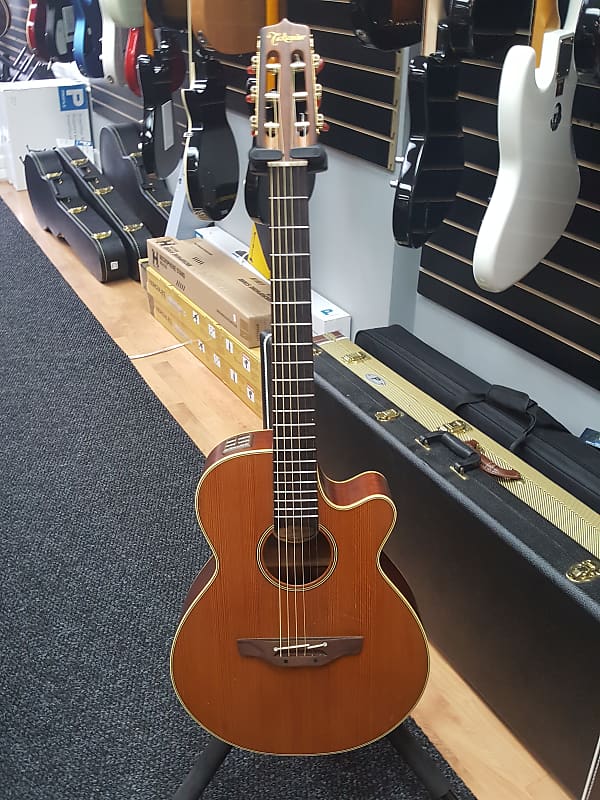S*X様 Takamine EN-30C エレアコ S*X様 Takamine EN-30C エレアコ