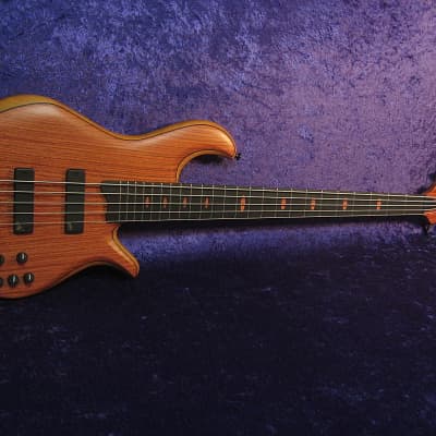 Drake Custom Model 45 Bass 2022, Matte natural, 34 scale,  Aguilar pickups and preamp image 3