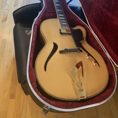 Hofner Jazzica Special  Archtop Guitar - Excellent  Cond  - Natural image 1