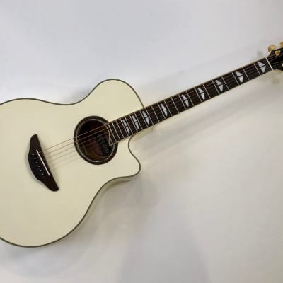 Yamaha APX1000 Pearl Snow White | Reverb