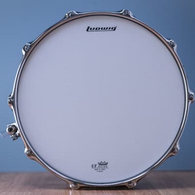 Ludwig Universal Cherry Snare Drum - 6.5 Inch x 14 Inch image 2