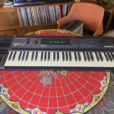 Ensoniq VFX Transwave Dynamic Component Synthesizer 1988 - Black