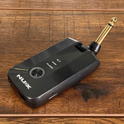 NUX Effects Mighty Plug Pro Headphone Amp for Guitar or Bass, Bluetooth  Control
