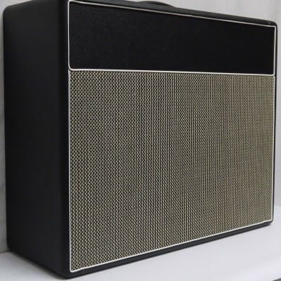 Guitar Cabinets Direct Marshall® Style 18 Watt 1×12 Guitar Amplifier Speaker Extension Cabinet image 1