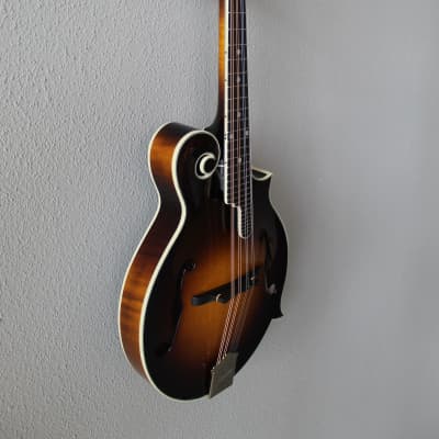 Brand New Kentucky KM-1500 Master Series F-Style Mandolin