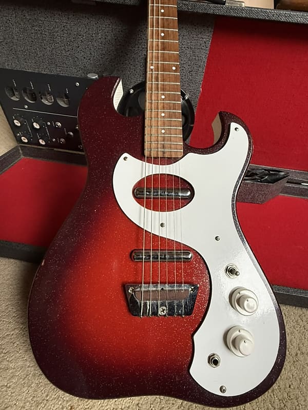 Silvertone 1457 with Case Amp | Reverb