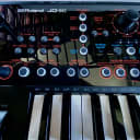 Roland JD-XI Synthesizer w/Vocoder, Mic,box.