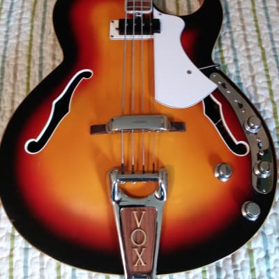 Vox Apollo IV Bass 1967 - Sunburst image 22