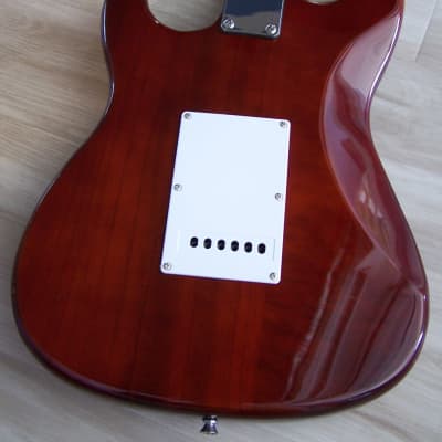 2023 Elite® Strat Pro Style Guitar "Tiger Burst Cherry" ,w/ Hot Z-Mules® Maple neck Gilmour Mod image 4