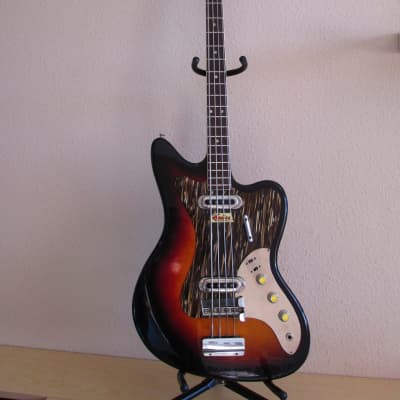 Framus Strato Deluxe Bass 1965 sunburst image 2