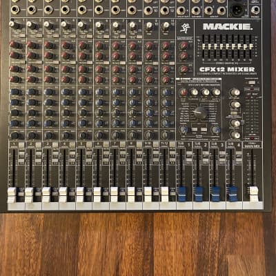 Mackie CFX12 12-Channel Compact Integrated Live Sound