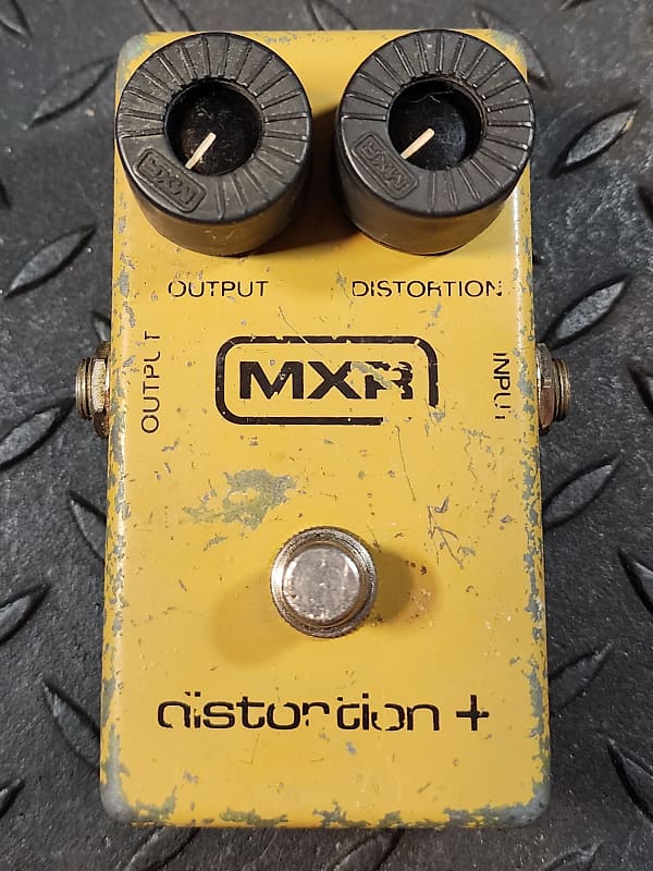 MXR Distortion + 1979 Block Logo Vintage MX-104 | Reverb