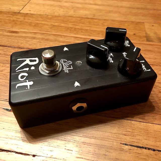 Suhr Riot 'Black' Limited Edition Distortion Pedal (#260 of 500)