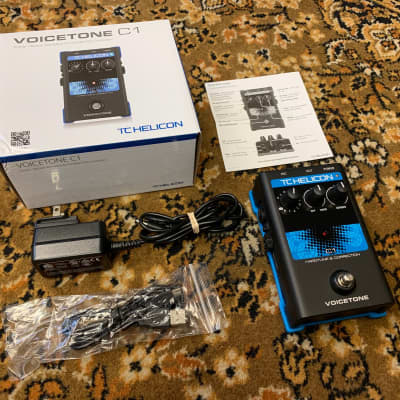 TC Helicon VoiceTone C1 | Reverb