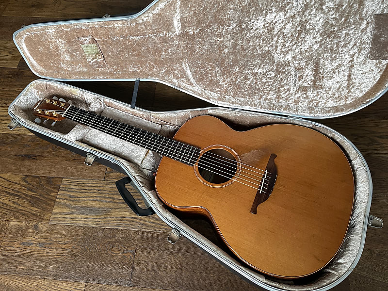 【ミュウ様】Lowden O-10 1990年代 1990 George Lowden 0 -10 guitar - YouTube