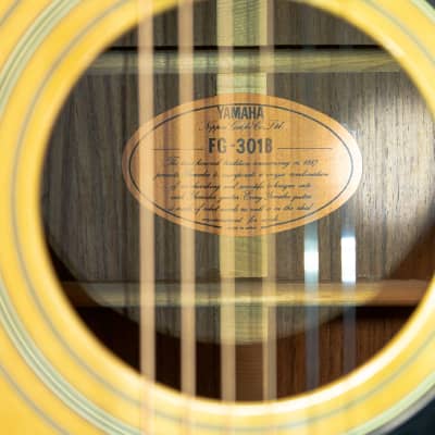 Yamaha FG-301B Orange Label Jumbo Dreadnought Acoustic Guitar w/ Case - Natural image 5