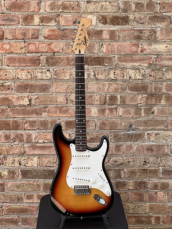 Fender "Squier Series" Standard Stratocaster Sunburst, Korea, Reverb