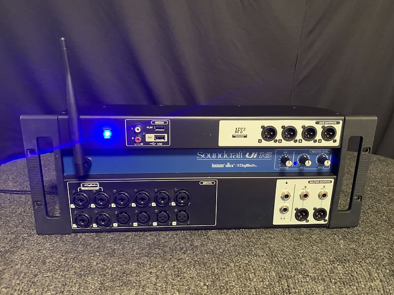 Soundcraft Ui16 16Input Remote Controlled Digital Mixer With Reverb