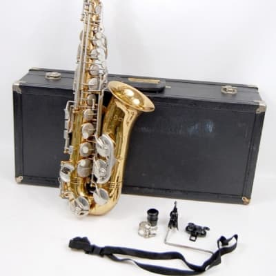 Leblanc Vito Alto Saxophone complete with case and accessories image 9