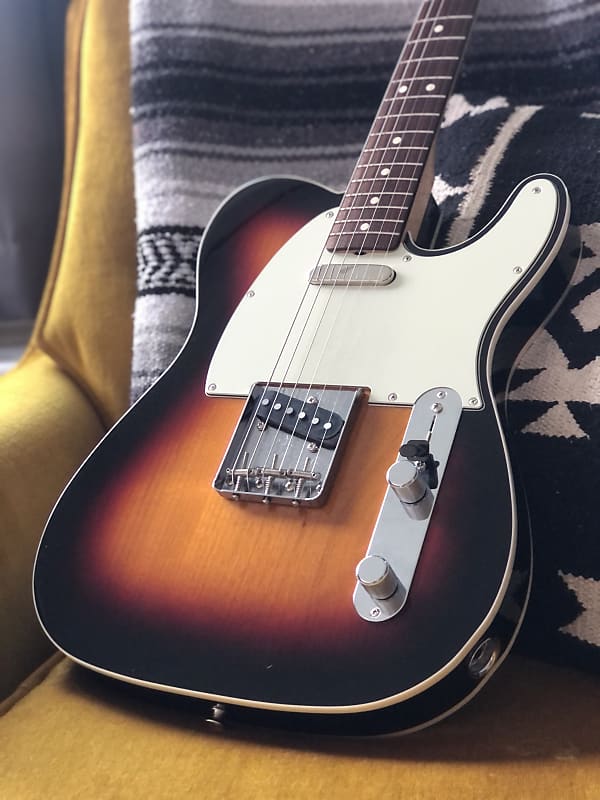 Fender Telecaster Custom Japan Heritage 60’s 2020 Sunburst