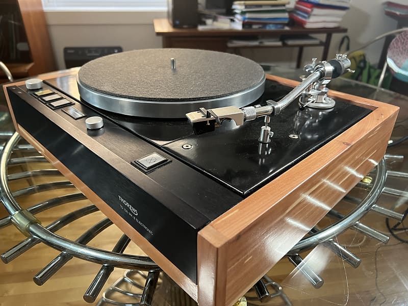 Thorens TD-126 MKIII Grace G565F &amp; Victor MC-2E  			