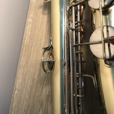 Buescher S-40 Aristocrat Tenor Saxophone 1961 With Case image 17