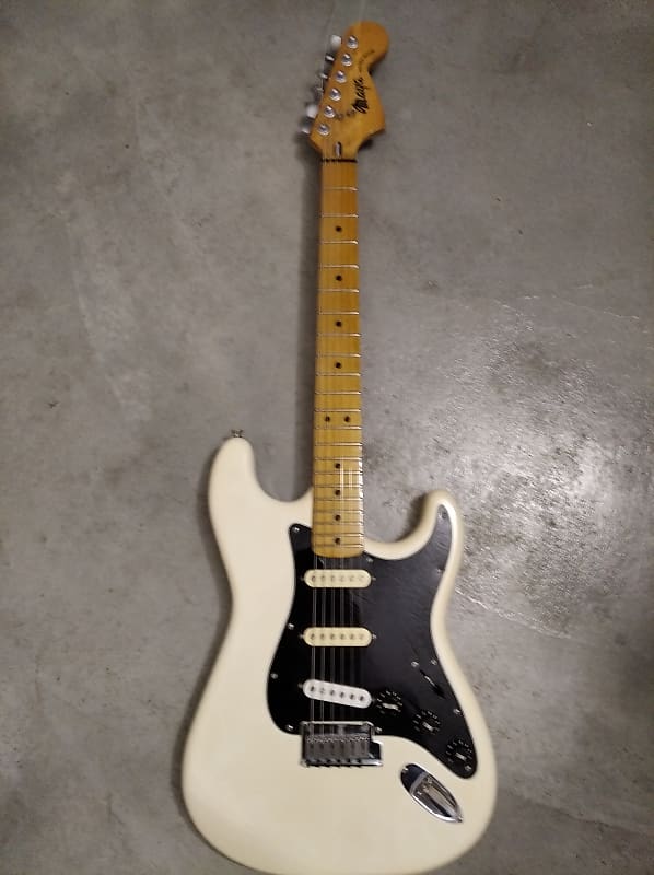 Maya Stratocaster SSS 70s Aged White image 1