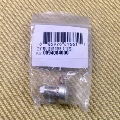 009-4084-000 Genuine Fender A1M 1 MEG Audio Potentiometer