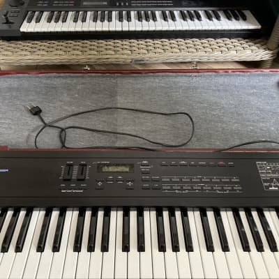 Roland D-10 61-Key Multi-Timbral Linear Synthesizer in very good condition image 6